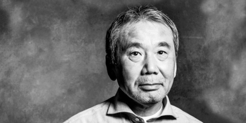 Haruki Murakami và quá khứ từng làm cả một thị trấn bất mãn về tác phẩm của ông