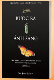 Bước Ra Ánh Sáng: Cẩm nang thuyết trình thực chiến chinh phục mọi sân khấu