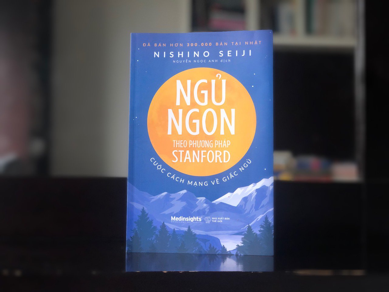 Thay đổi lối sống, chế độ ăn, ngủ để khỏe mạnh