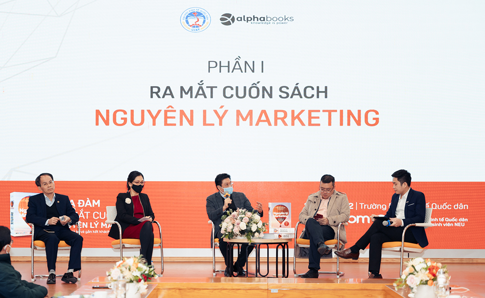 [Tọa đàm] Ra mắt cuốn sách Nguyên lý Marketing - Kiến tạo giá trị và gắn kết khách hàng trong thời đại số