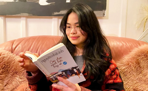 Du học sinh làm bạn với sách những ngày xa quê