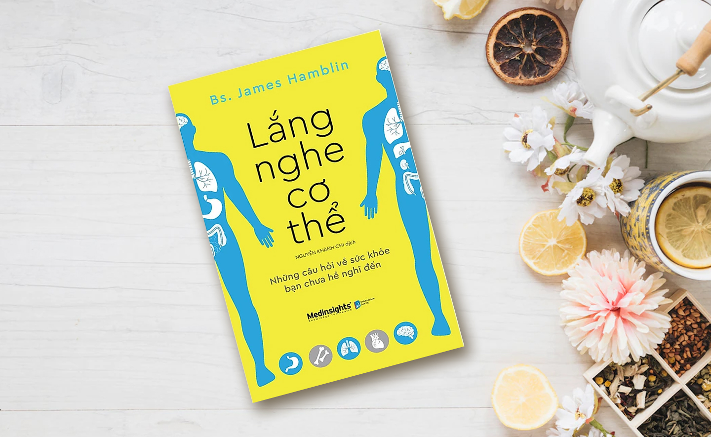 Nếu thỉnh thoảng nhìn vào Mặt trời có thật sự tệ đến thế không?