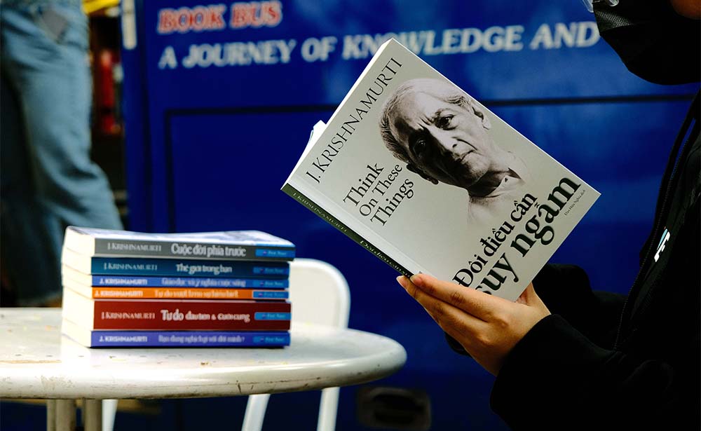 Đôi điều cần suy ngẫm - Thấu hiểu để vui sống mỗi ngày