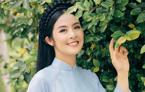 Hoa hậu Ngọc Hân: Muốn là người hoạt ngôn, phải đọc nhiều sách!