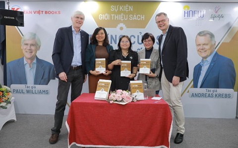 Giao lưu tác giả cuốn sách