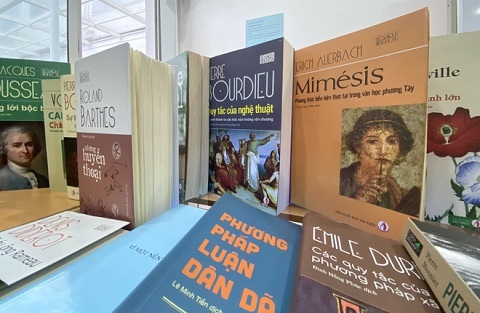 Nguyên nhân bạn trẻ ngại đọc sách khó