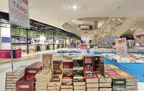 Hội sách chào hè AEON Hà Nội & TP HCM