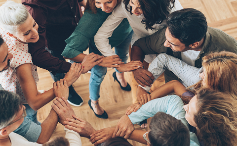 Rũ bỏ cô đơn và trầm cảm: Kết nối với những người xung quanh