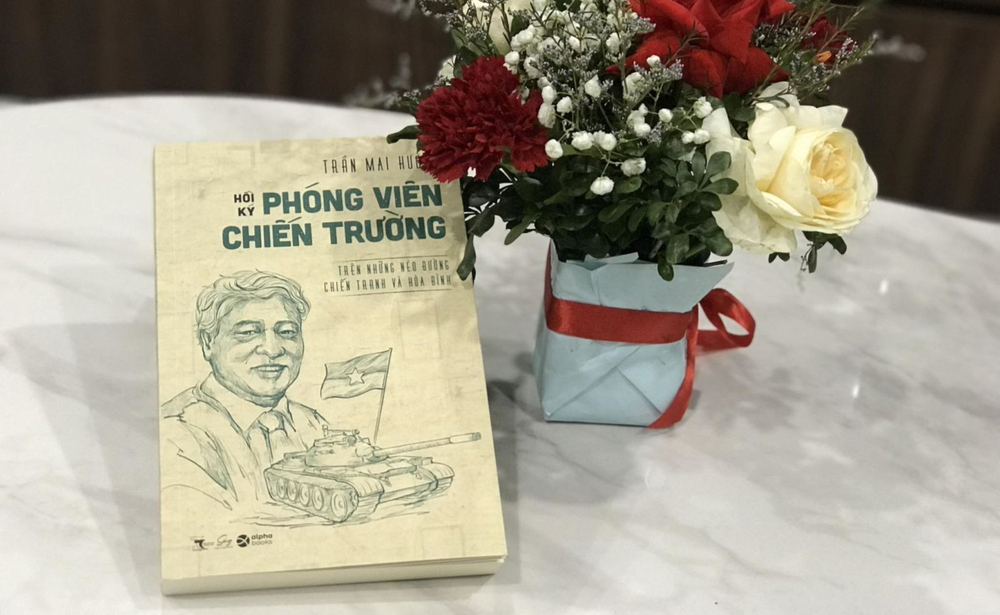 Ra mắt hồi ký 'Phóng viên chiến trường' của nhà báo Trần Mai Hưởng: Trên những nẻo đường chiến tranh và hòa bình