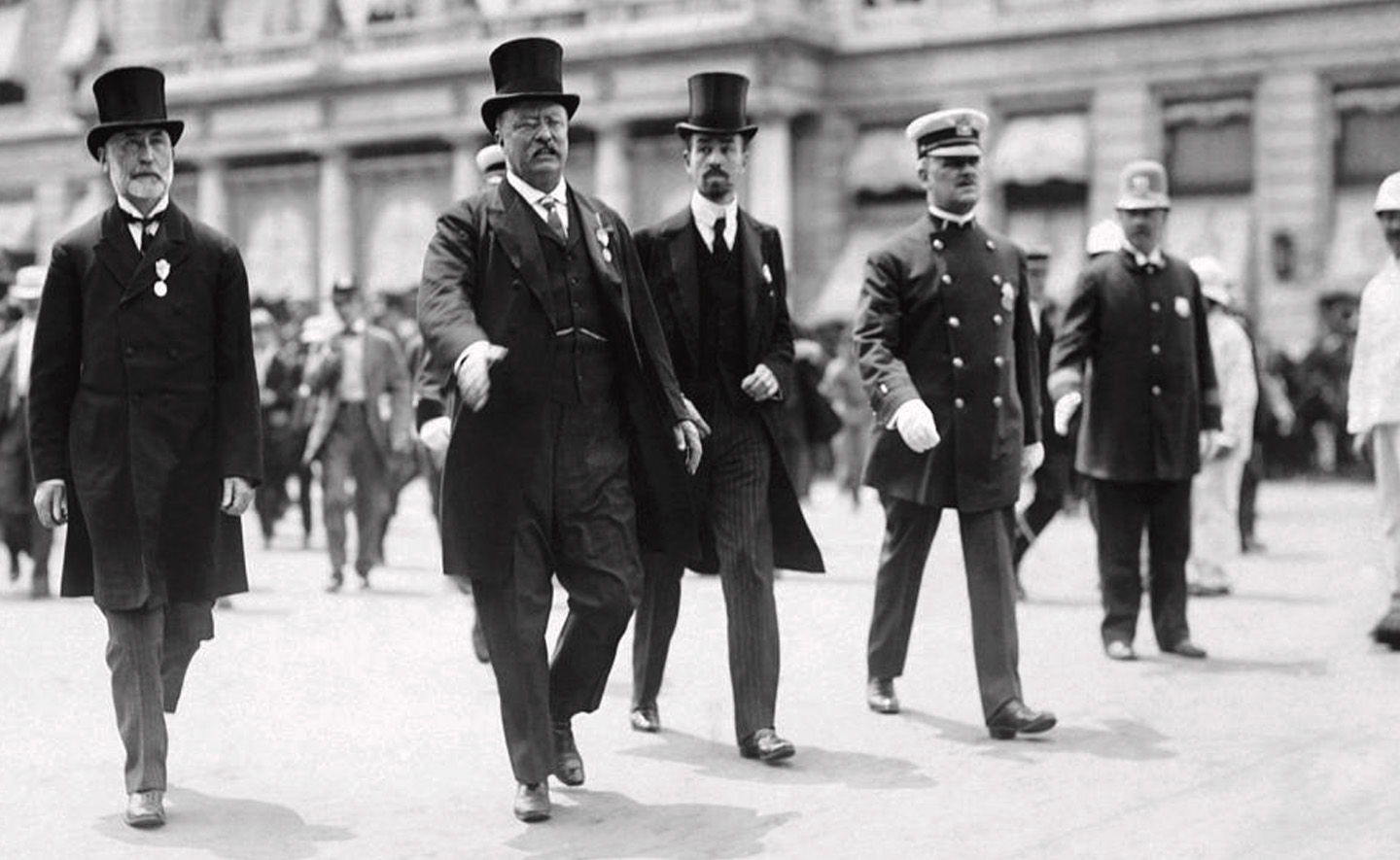 Ngày đầu khởi nghiệp của Vanderbilt - tài phiệt đầu tiên của nước Mỹ (Phần 2): Ra tay với cả sĩ quan để giữ khách