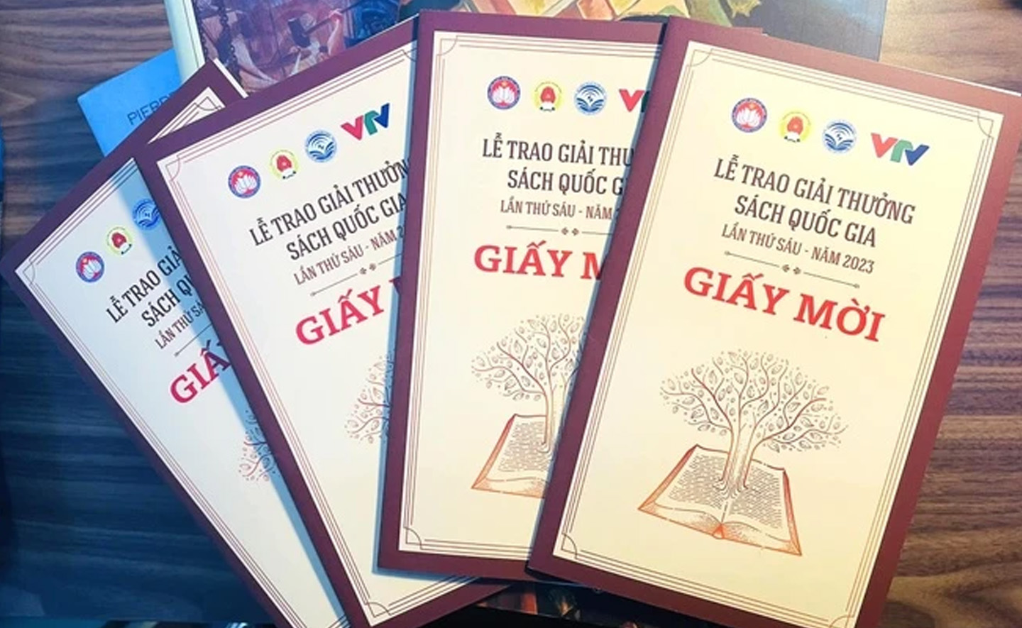 Giới làm sách hồi hộp trước thềm Lễ trao Giải thưởng Sách Quốc gia