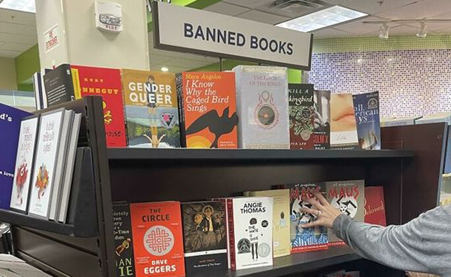 5 tác phẩm văn học nổi tiếng thế giới đã đã gặp khó khăn trong khâu xuất bản như thế nào