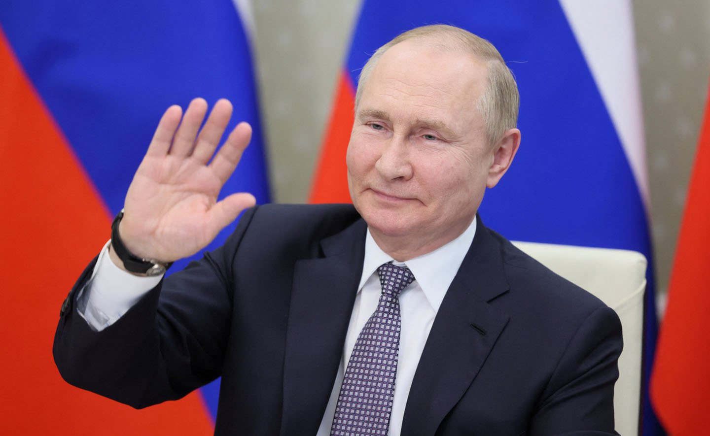 8 cuốn sách để hiểu rõ hơn về tổng thống Nga Putin