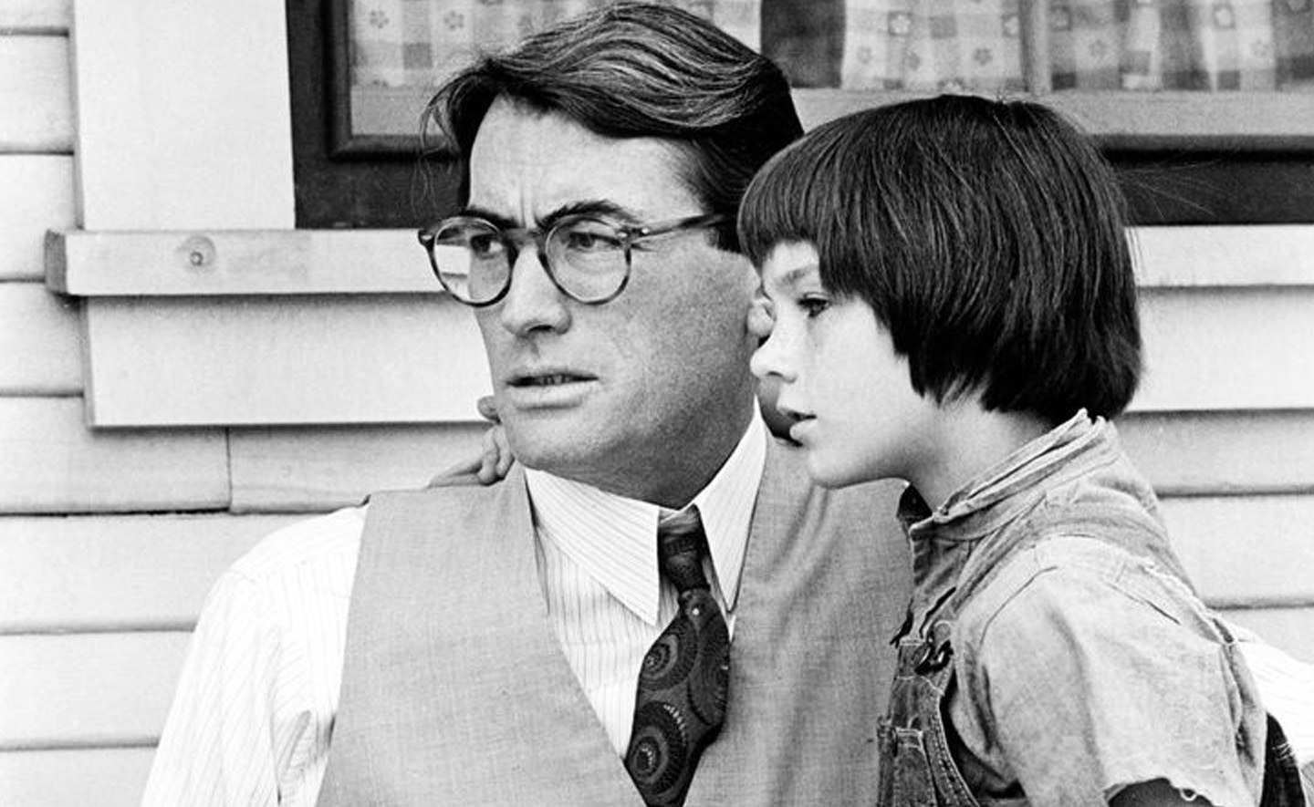 Ngọn hải đăng về lòng can đảm trong tác phẩm “Giết con chim nhại” của Harper Lee