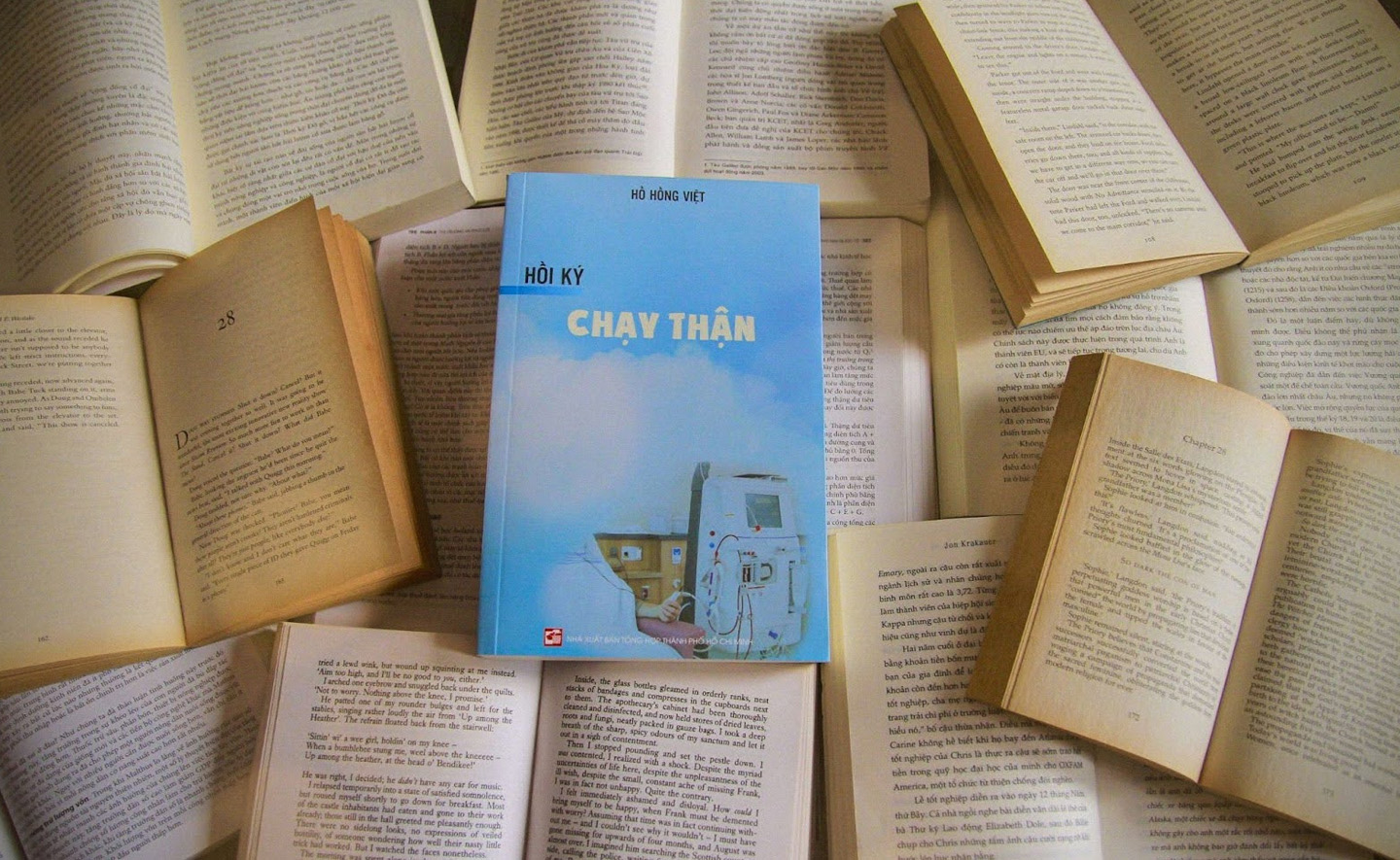 Câu chuyện cảm động về những mảnh đời chạy thận trong “Hồi ký chạy thận” của tác giả Hồ Hồng Việt