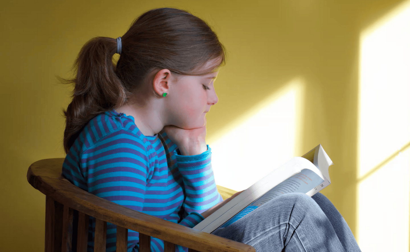 Số trẻ em tại Vương quốc Anh thích đọc sách thấp kỷ lục