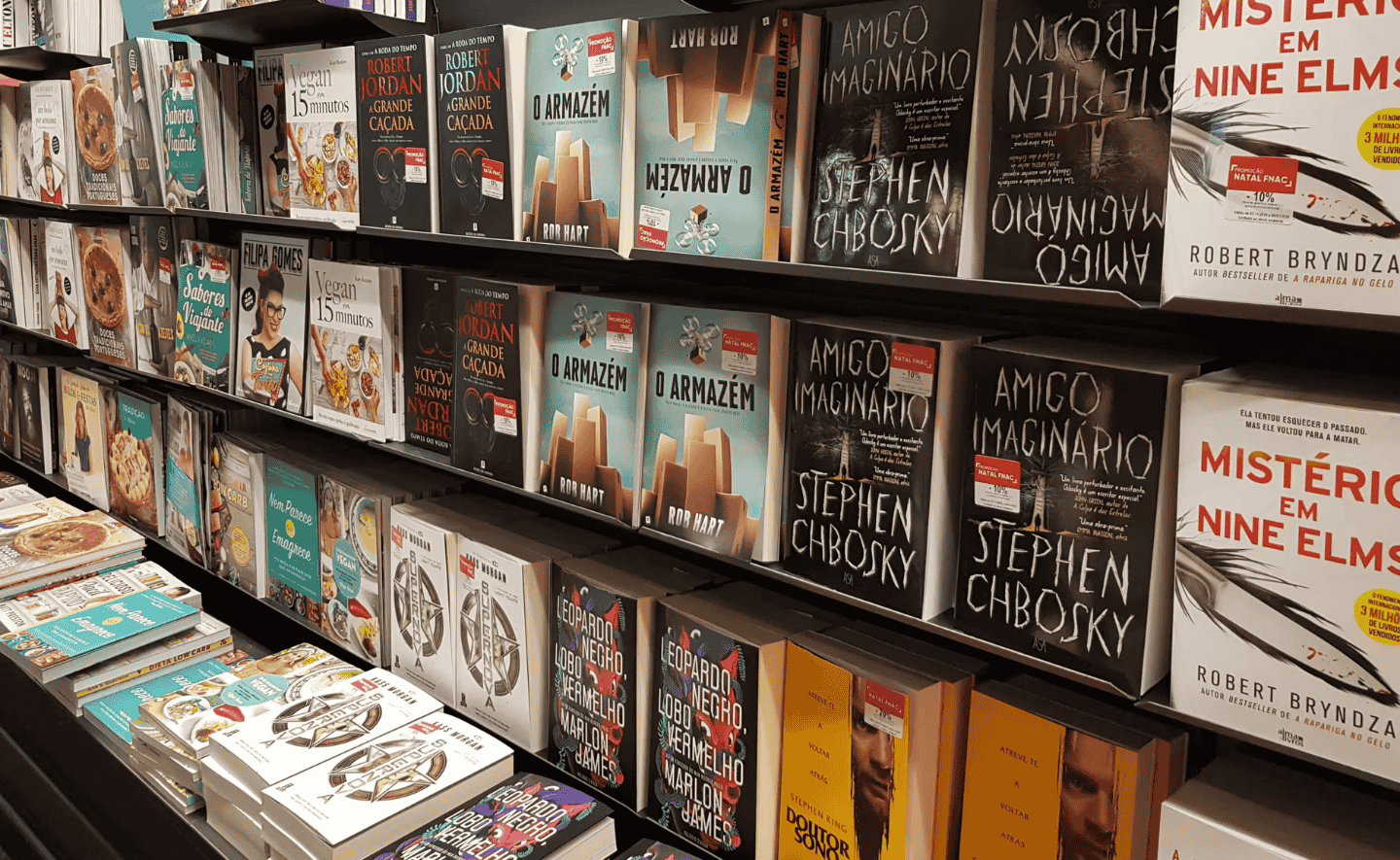 Dịch vụ dịch thuật AI dành cho tiểu thuyết và nhà xuất bản gây lo ngại trong giới dịch giả