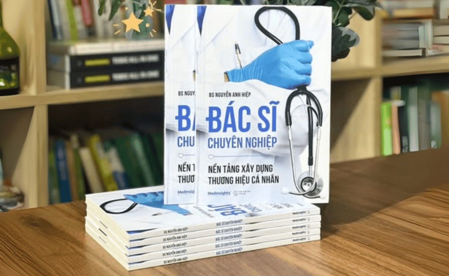 Bác sĩ chuyên nghiệp - Nền tảng xây dựng thương hiệu cá nhân