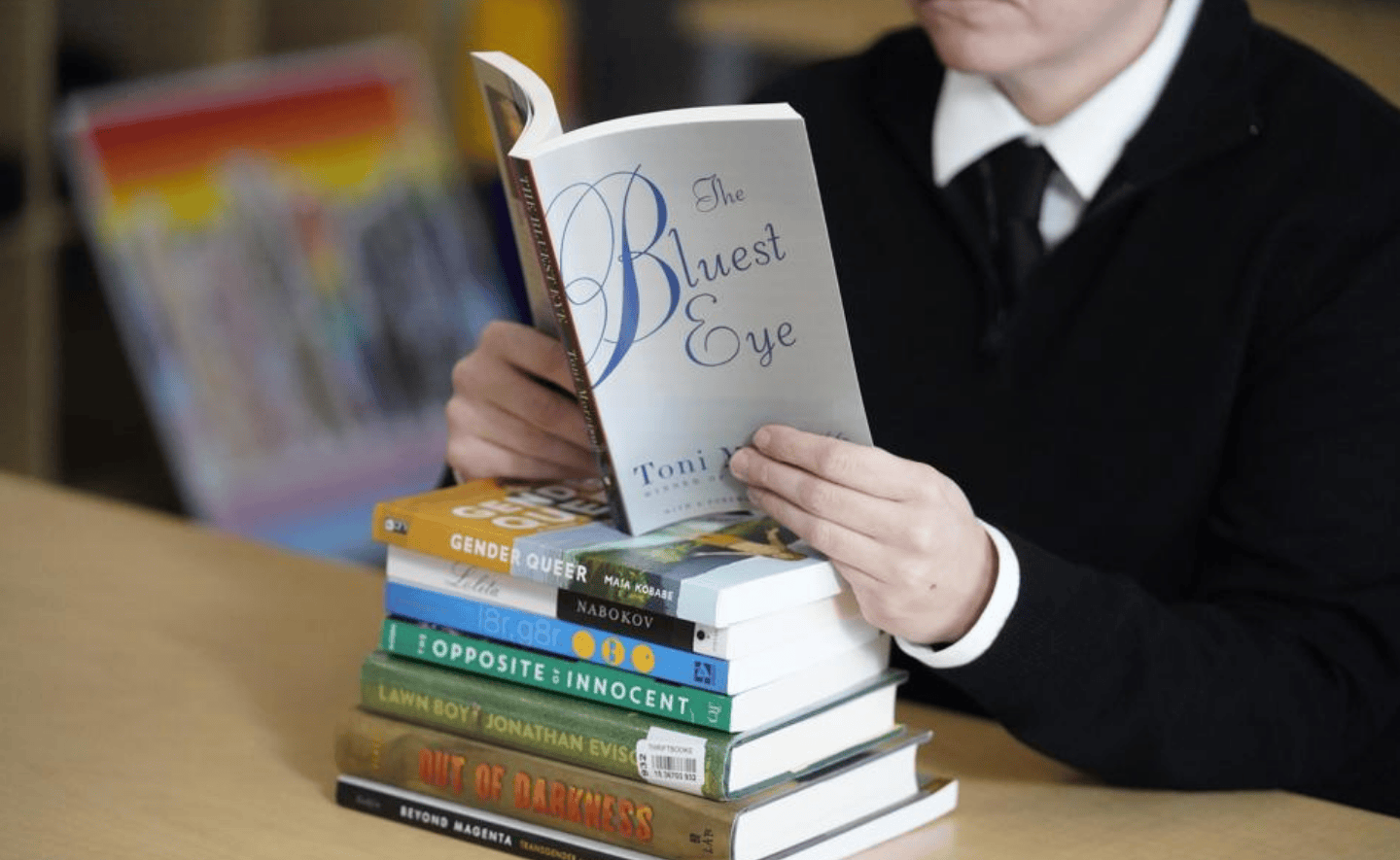 30 Tiểu thuyết kinh điển đáng đọc dành cho mọi người do Forbes đề xuất