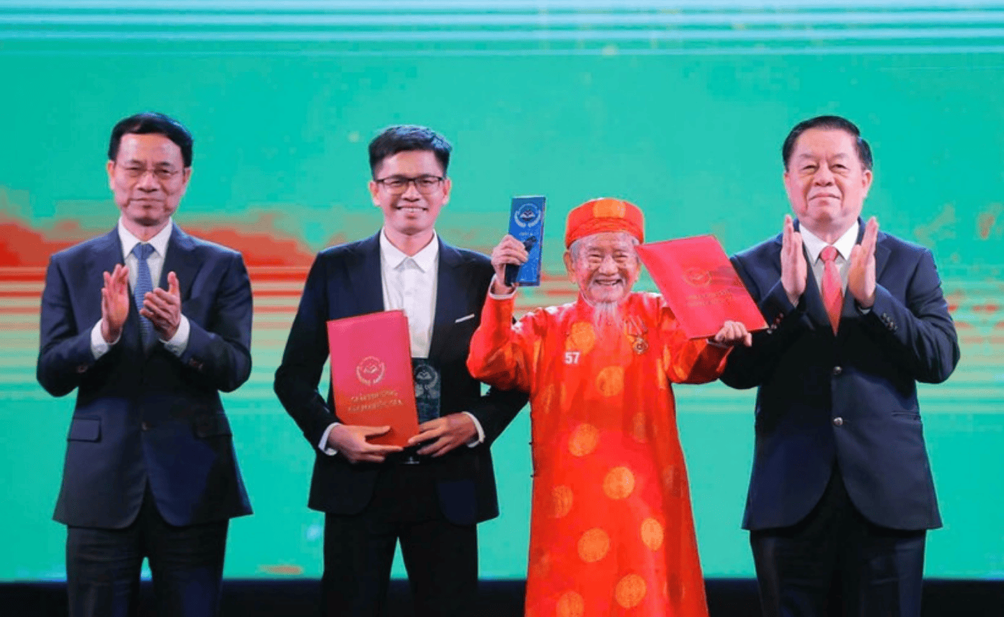 Những cuốn sách đạt Giải A Giải thưởng Sách Quốc gia qua các năm