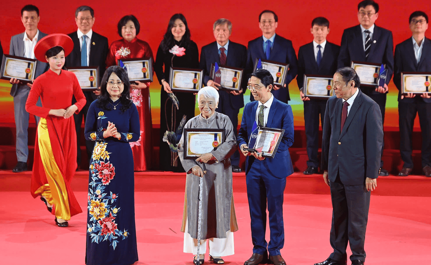 Hơn 50 tác phẩm được vinh danh tại Giải thưởng Sách Quốc gia lần thứ VIII