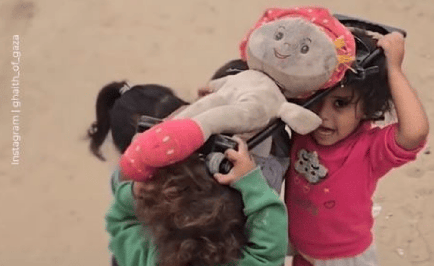 Nghịch lý của lịch sử: Từng bị bách hại không có nghĩa là sẽ không trở thành kẻ bách hại