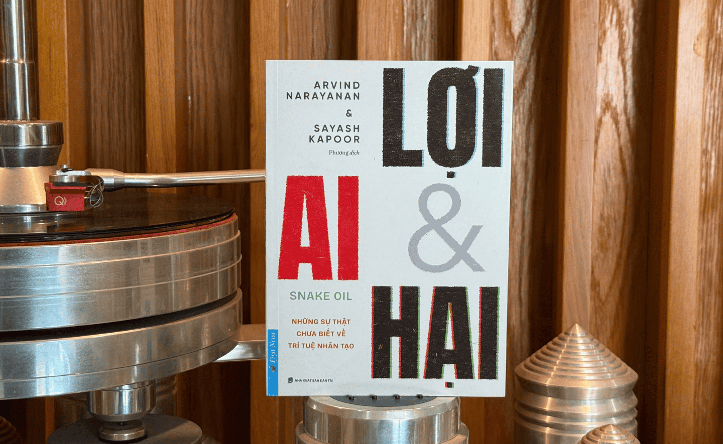 ‘AI – Lợi và Hại’ - Tương lai con người thuộc vào cách ta ứng xử với công nghệ