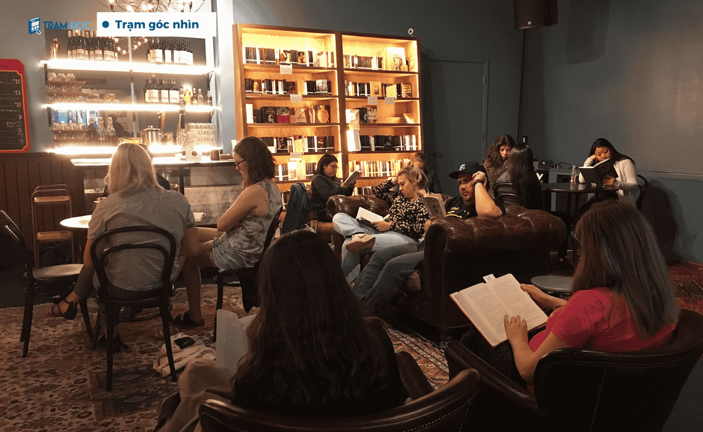 Silent Book Club: Từ câu lạc bộ sách cho người hướng nội với 1 triệu thành viên trên toàn thế giới tới cách tổ chức hoạt động đọc cho cộng đồng