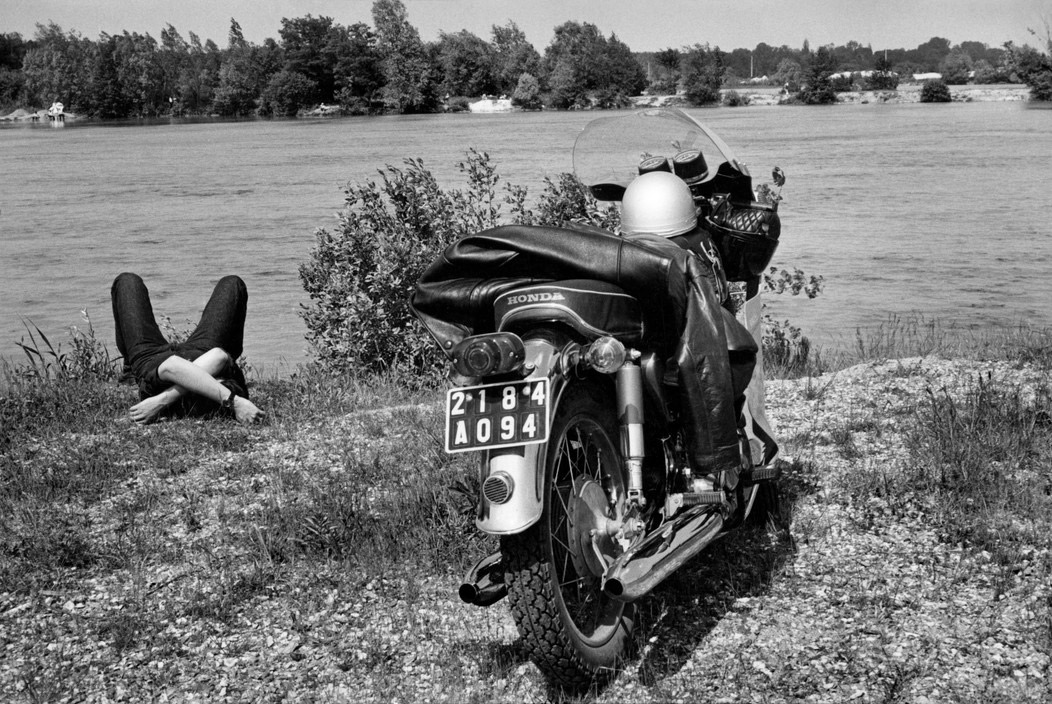 “Khi tôi chết, nhớ đừng chôn tôi... với chiếc Ipad