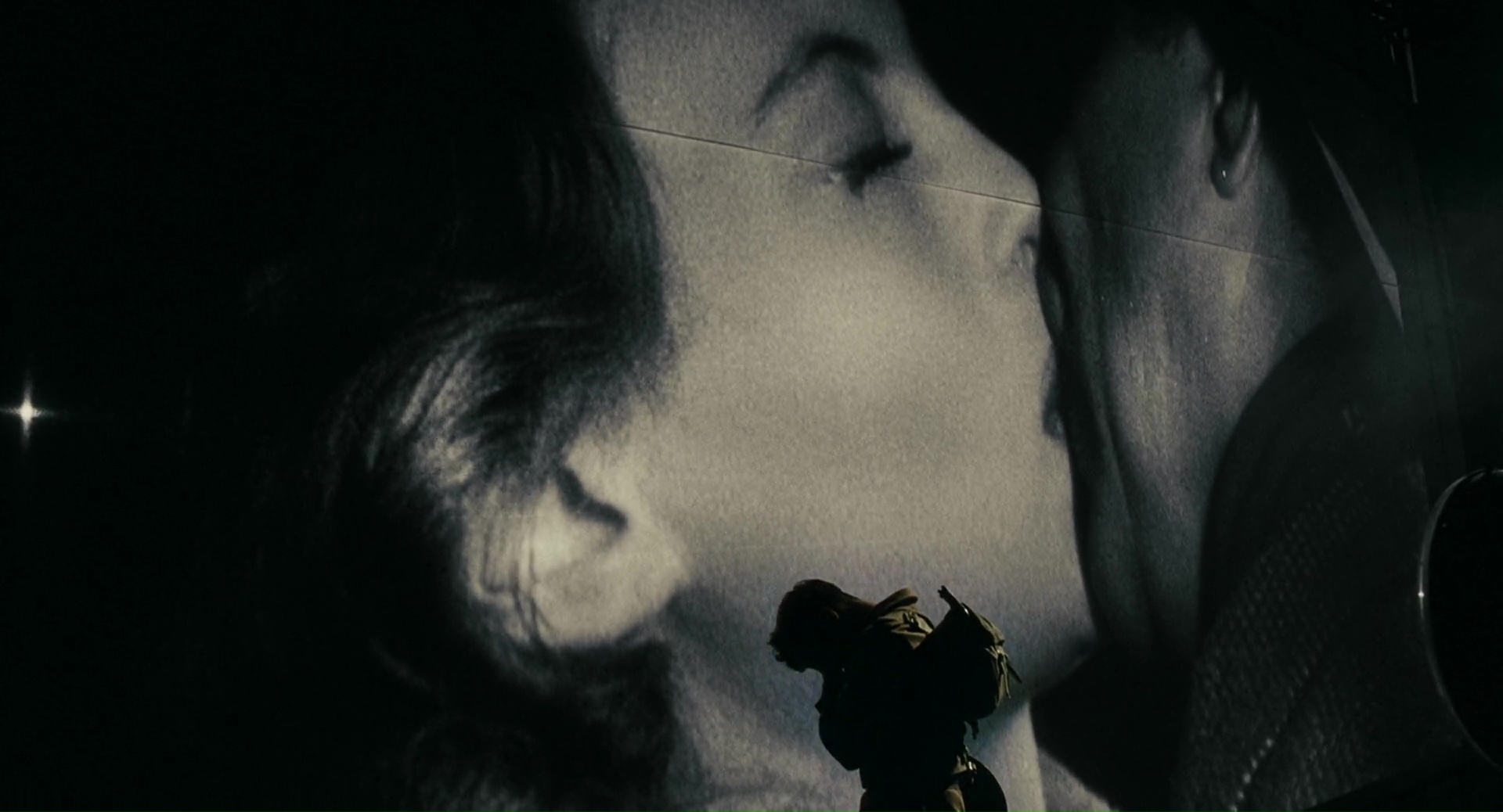 Chuộc tội: Lời nói dối màu mè đến đau đớn