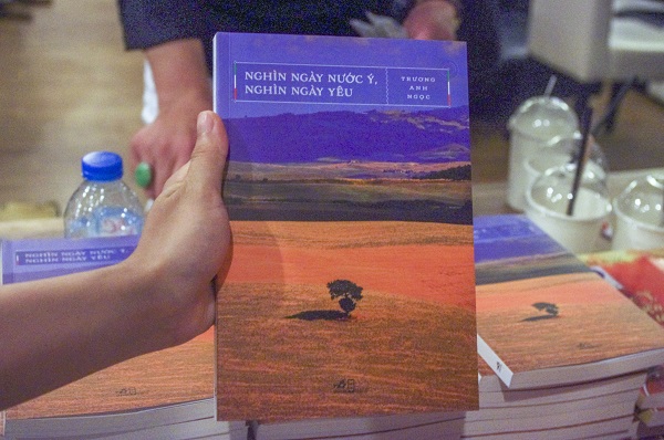 Nhà báo Trương Anh Ngọc ra mắt cuốn sách mới