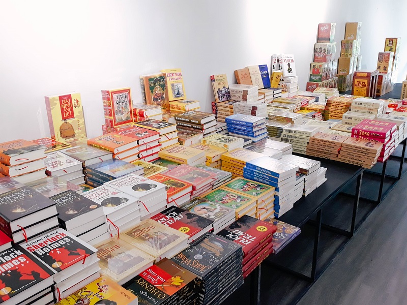 Tháng sách Văn học Kinh điển - Nhà sách Cá Chép