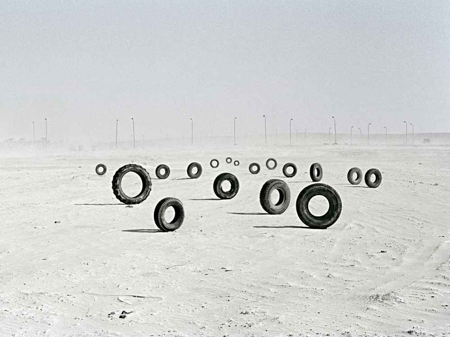 Cuộc sống ngắn ngủi, thế thôi.