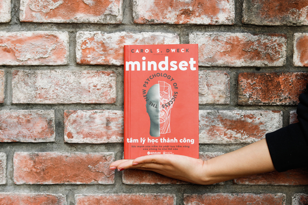 Thế giới có hai loại người: Học tập và không học tập