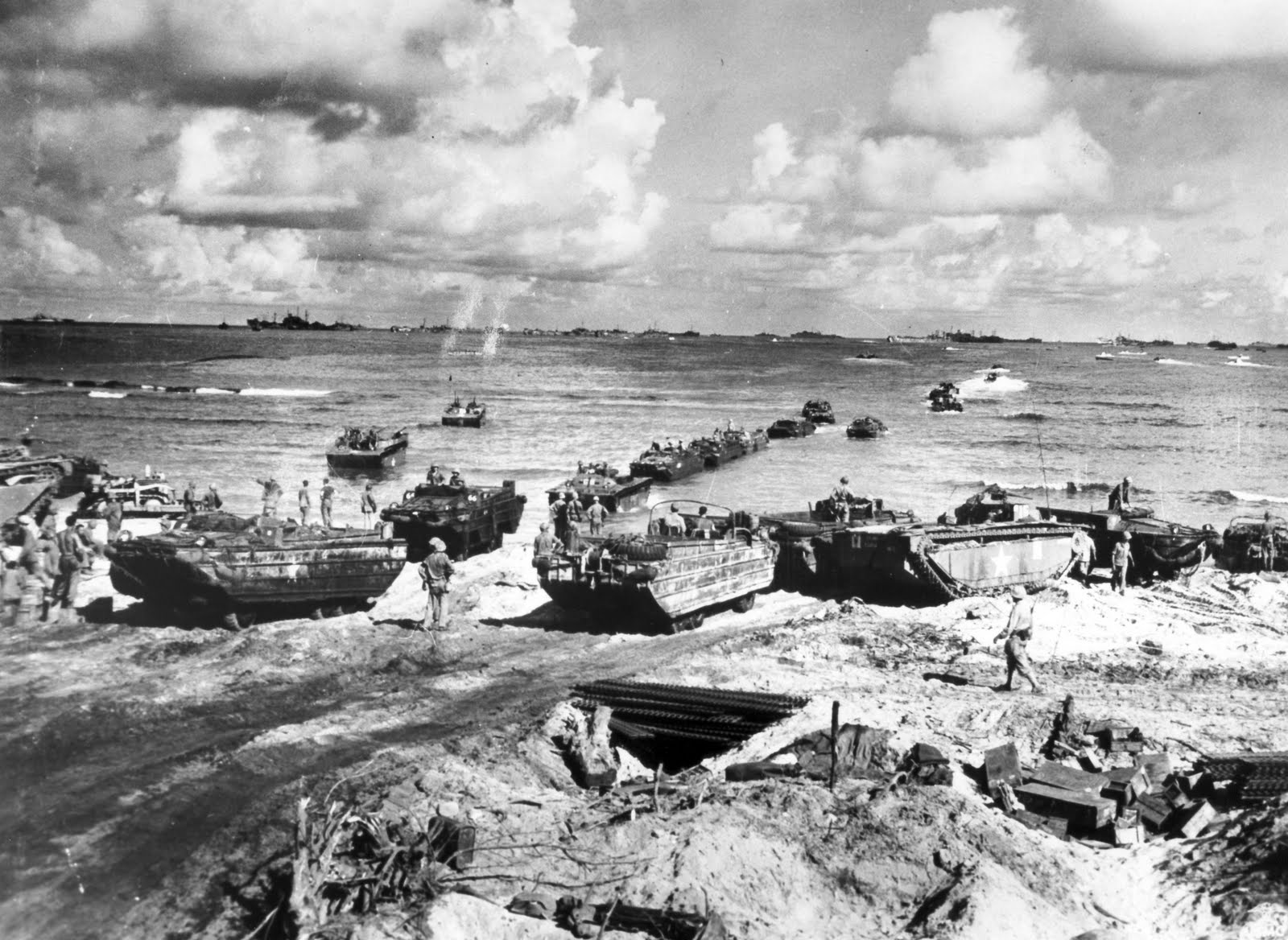 Chiến tranh Thái Bình Dương: Kí sự lịch sử nhìn từ hai phía