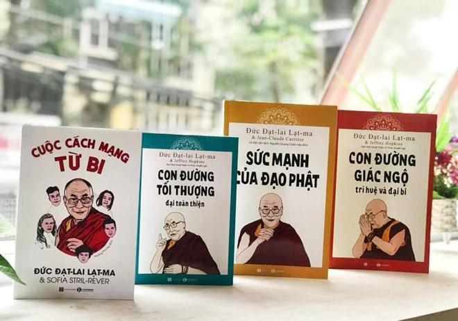 4 cuốn sách của vị Đạt-lai Lạt-ma được coi là hóa thân Bồ Tát