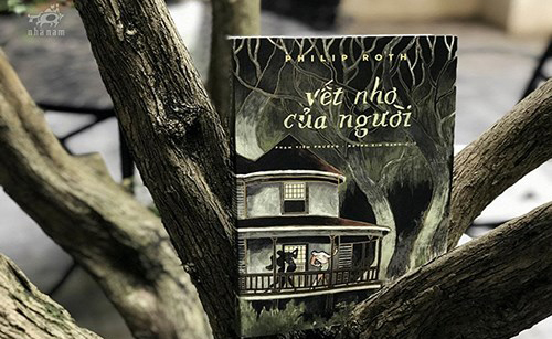 Những vết nhơ của con người