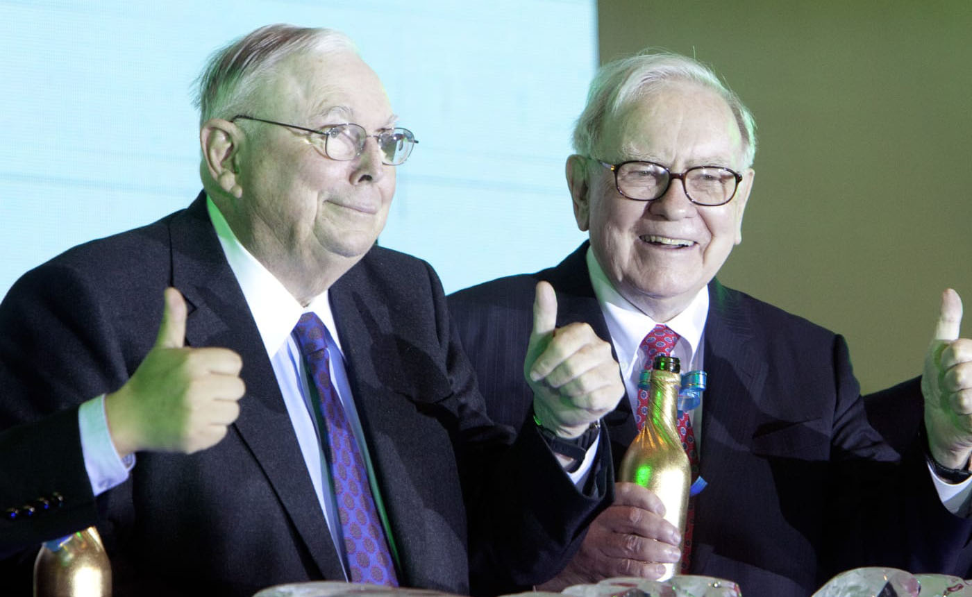 Berkshire Hathaway: Khoản đầu tư tốt nhất bạn có thể thực hiện là chính vào bạn