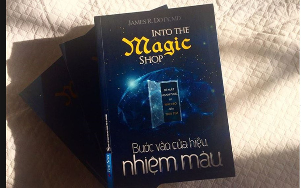 Bước vào cửa hiệu nhiệm màu: Từ cảm hứng BTS đến bài học mở cửa trái tim và lòng trắc ẩn qua lăng kính khoa học não bộ