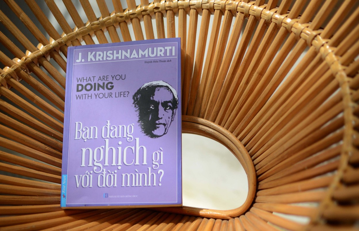 Bạn Đang Nghịch Gì Với Đời Mình?: Sinh ra là một nguyên bản, đừng sống như một bản sao