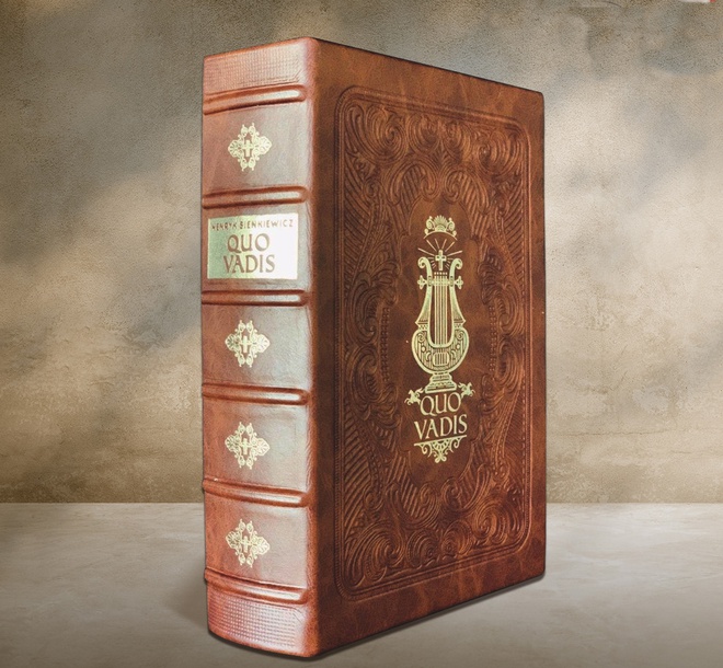 Chỉ cần hay và đẹp, sách đắt vẫn có chỗ đứng trên thị trường