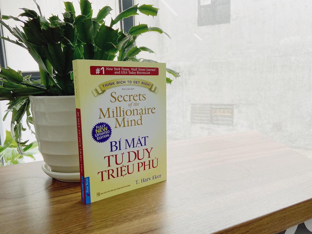 Bí mật tư duy triệu phú: Thay vì làm hành khách hãy bắt đầu với tư cách là một tài xế xe buýt