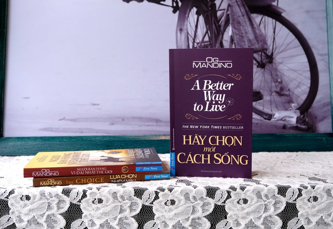 “Hãy chọn một cách sống”: 17 quy tắc chuyển hoá cuộc sống của tác giả self-help thành công nhất thế giới