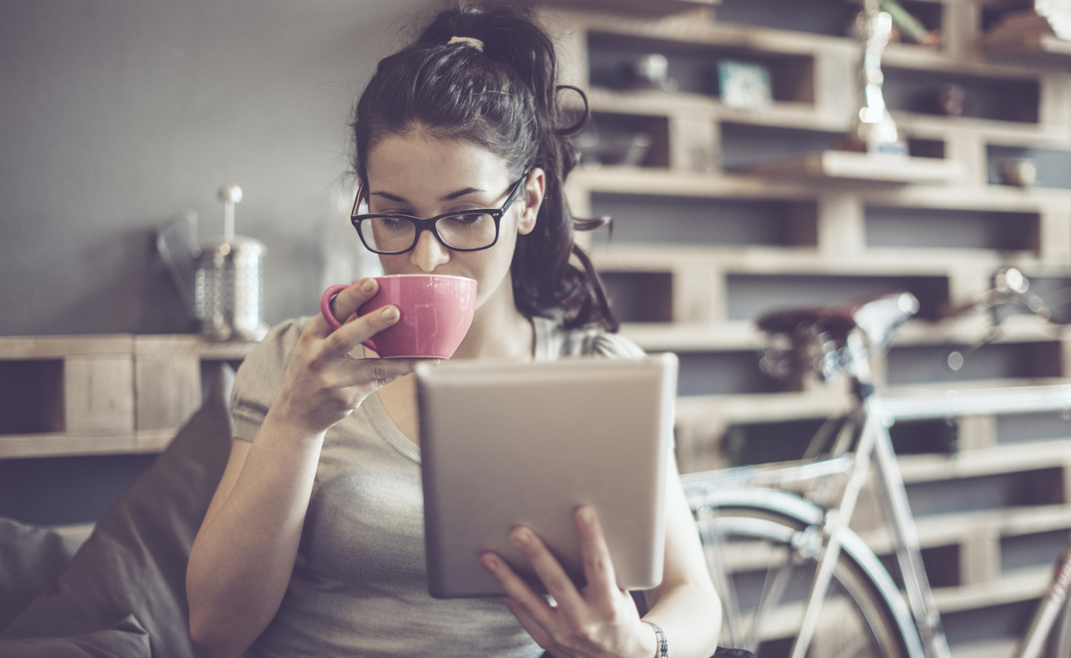 Công nghệ có giúp bạn đọc sách nhiều hơn không