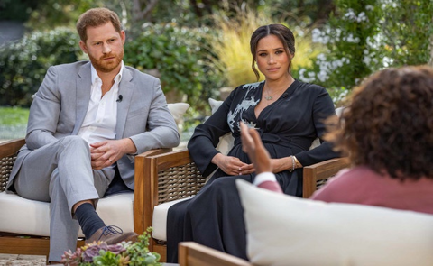 Tiểu sử về Hoàng tử Harry và Meghan Markle có thêm chương mới