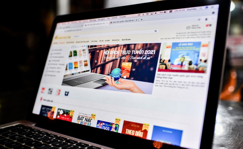 Giới xuất bản bất ngờ với lượng sách bán trên book365.vn