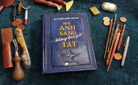 Đấu giá sách ủng hộ quỹ vaccine phòng, chống Covid-19