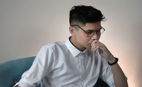 Văn chương không chỉ là bán sức lao động lấy tiền