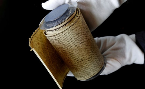 Bản thảo của nhà quý tộc Pháp được mua với giá 5,4 triệu USD