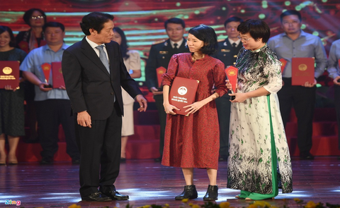 Dịch giả Nguyễn Bích Lan ra sách mới